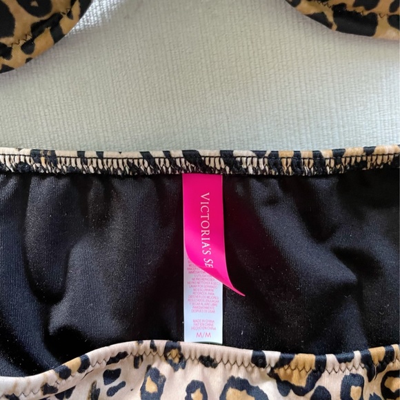 Victoria Secret - Bikini Swim Suit - Picture 4 of 6